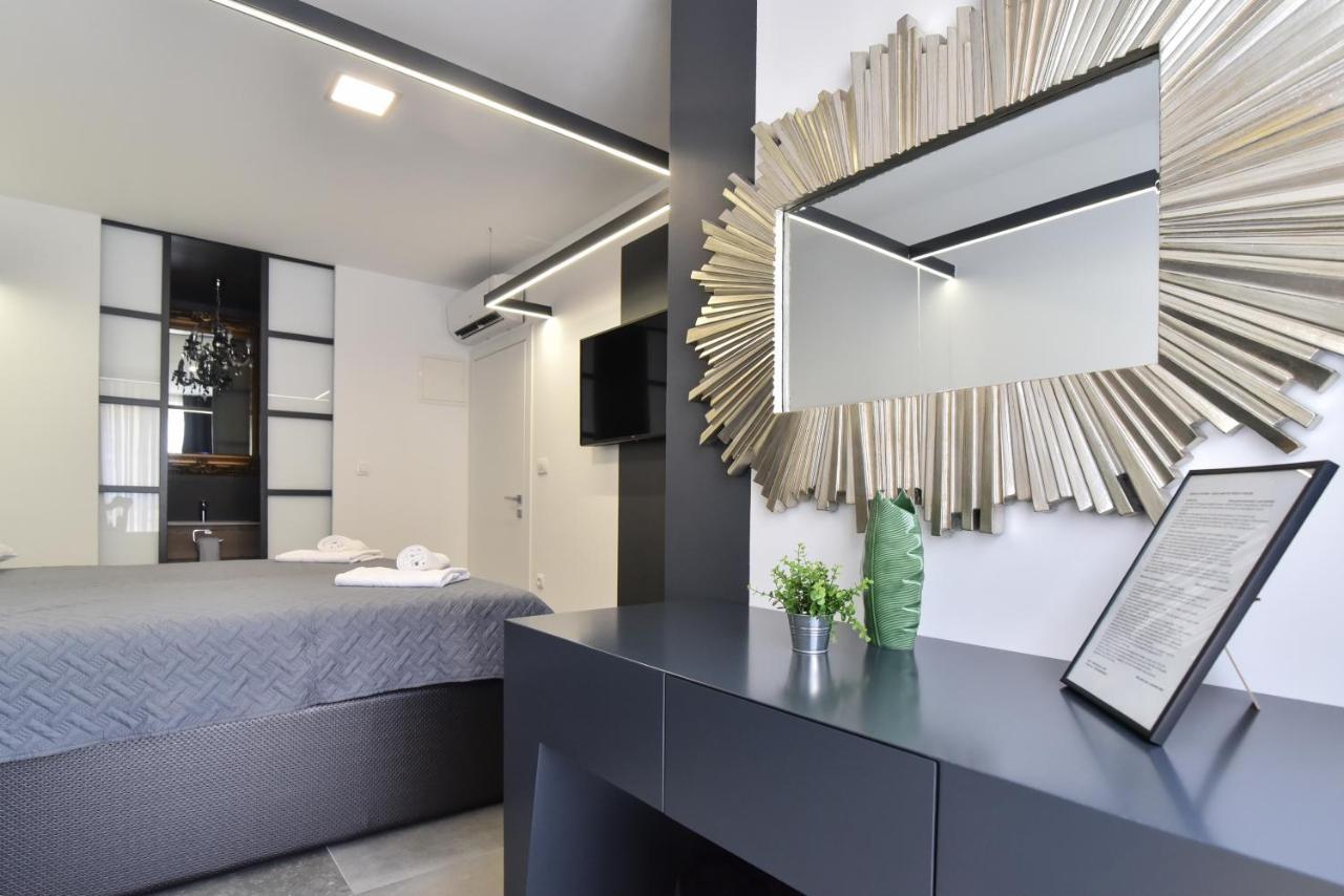Mono Old Town Rooms With Breakfast - Ae1109 Zadar Luaran gambar