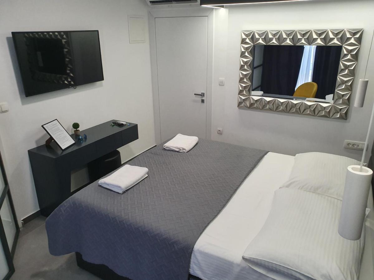 Mono Old Town Rooms With Breakfast - Ae1109 Zadar Bilik gambar